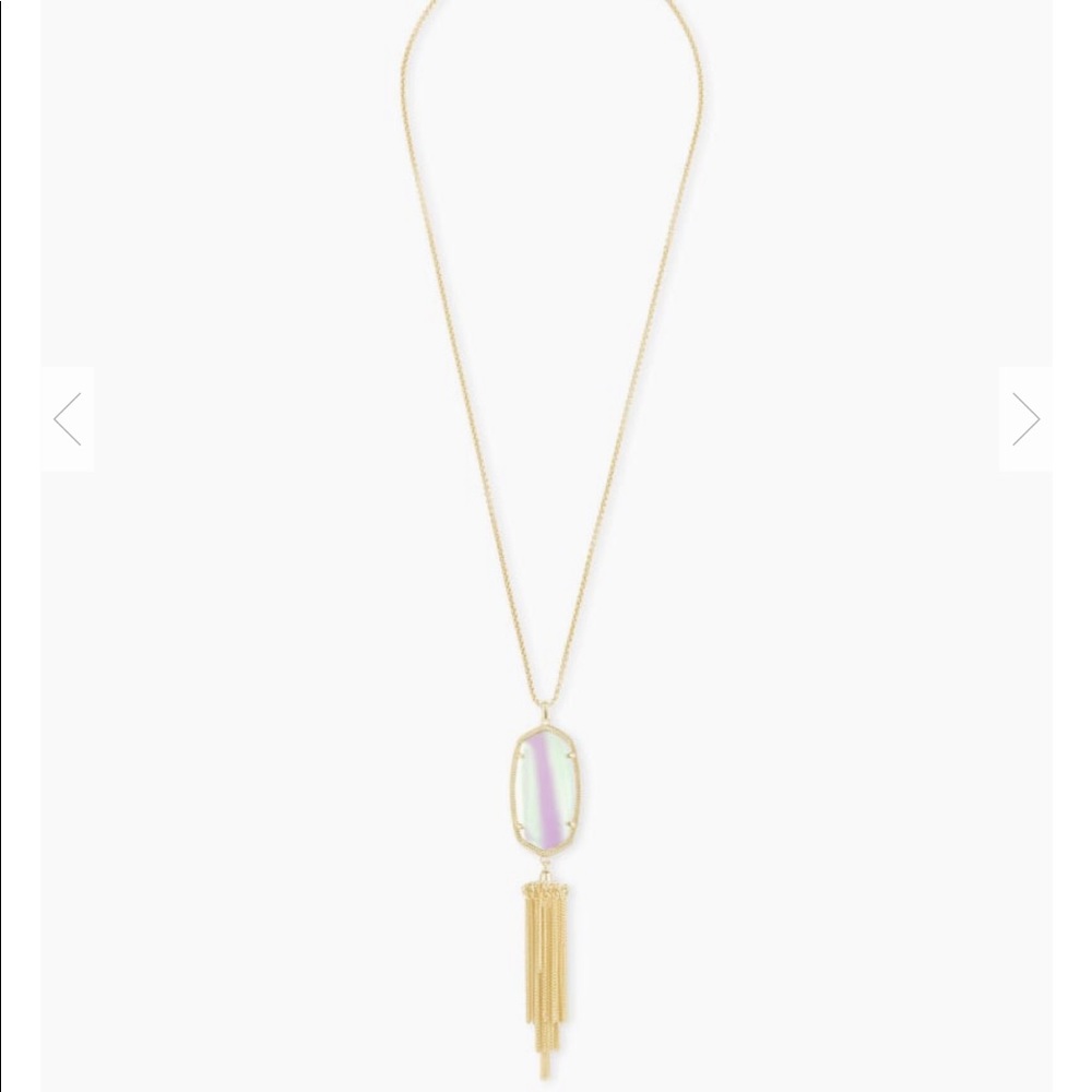 Kendra Scott tases necklace